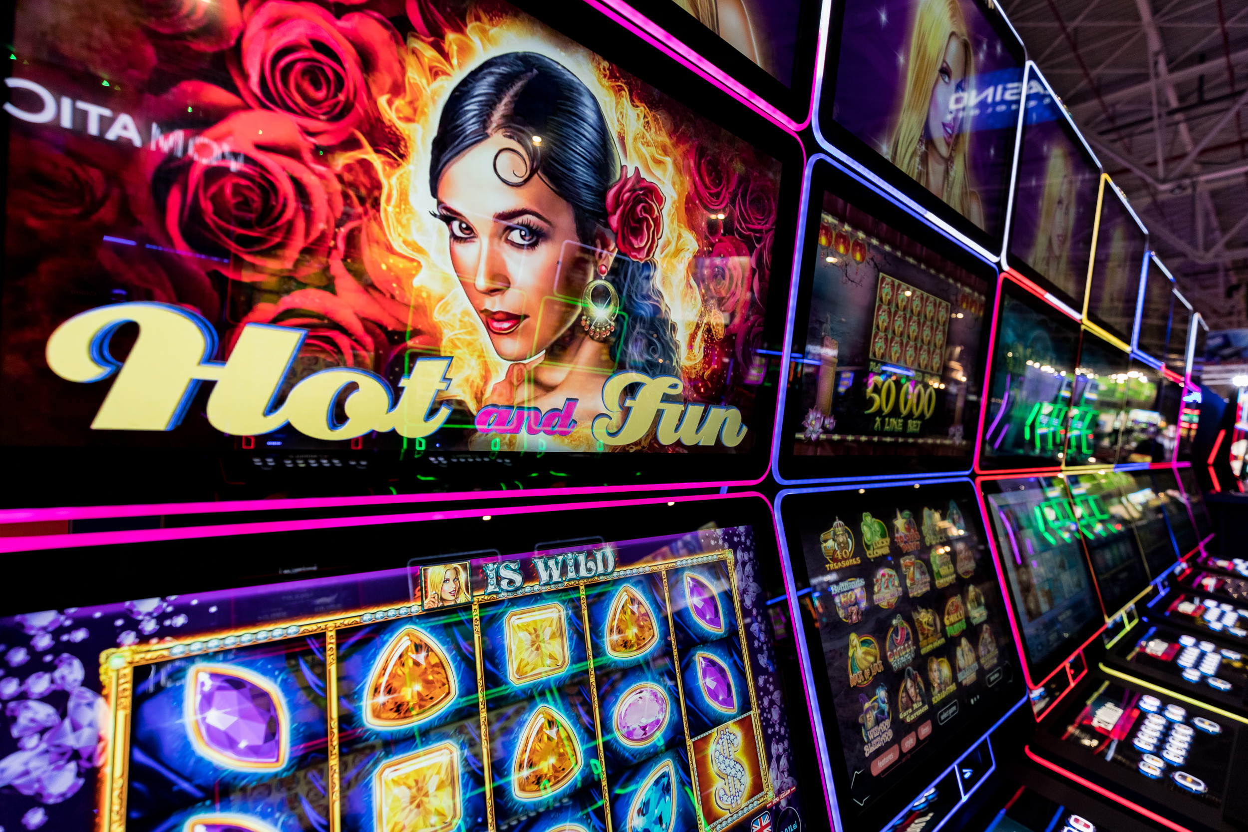 slot machine hot and fun
