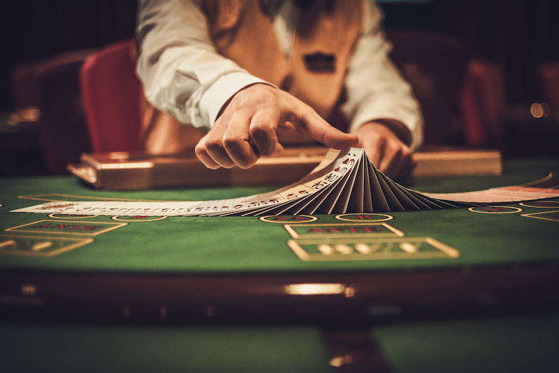 dealer cartas