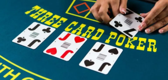 poker de três cartas